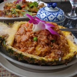 Gaeng Ped Sapparud (Pineapple Curry)*